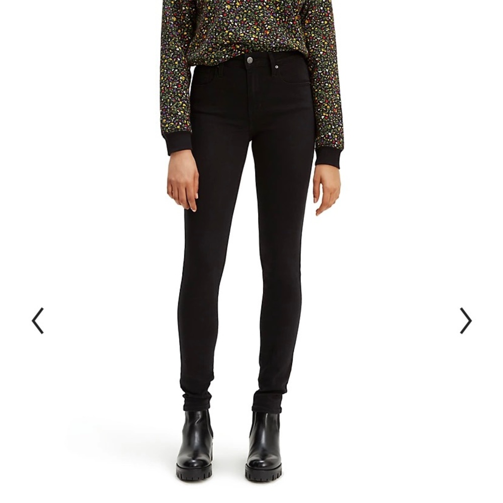Levi’s 721 High Rise Skinny Jeans